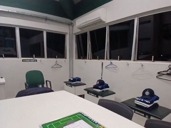 Garanta a privacidade com película espelhada em Recife